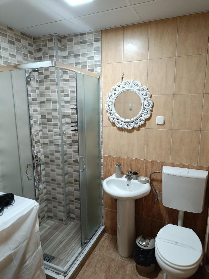 Finesi Apartments 3 Ohrid Eksteriør billede